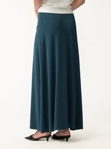 2Pcs Set V-neck Wide Binding Built-In Bra Top & Drapey A-Line Maxi Skirt