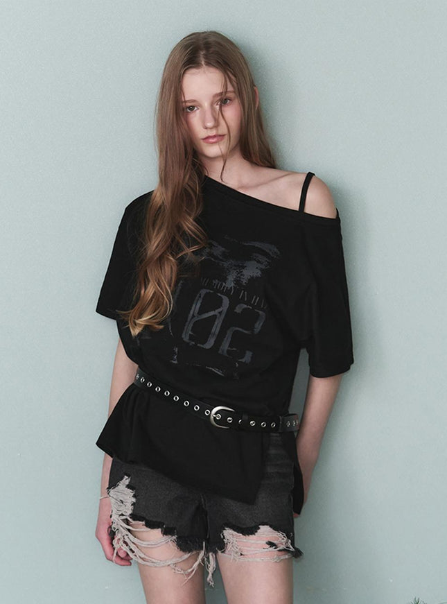 leathery Women's Vintage Slit One-Shoulder T-Shirt