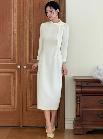 IvanaHelsinki Women's Luma Tweed Scarf Midi Dress