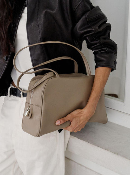 MONOROW Women's ARC Shoulder Bag 721051018
