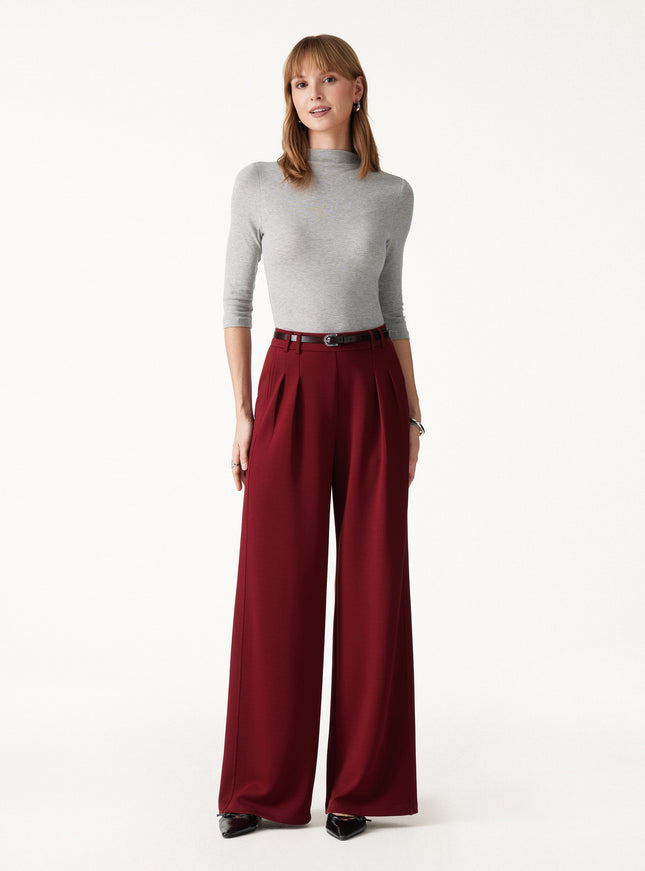Premium Mock Neck 3/4 Sleeve Built-In Bra Top